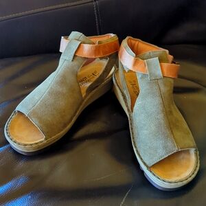 Naot Sandals